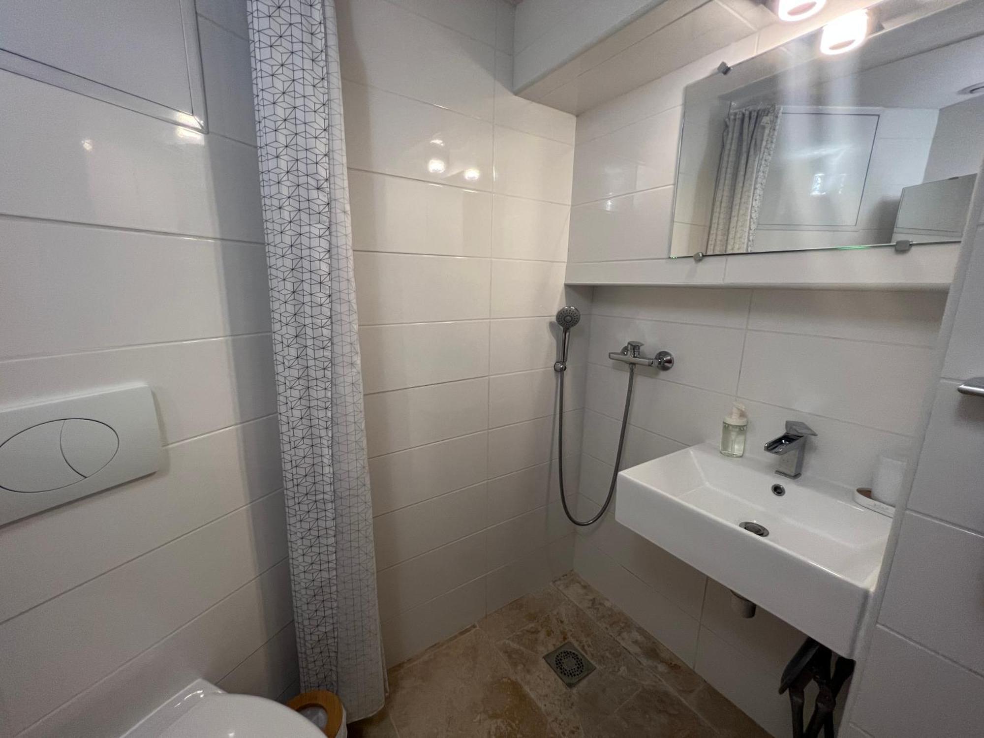 Maison T4 Centre Ville Et Plage Balaruc-les-Bains Kültér fotó